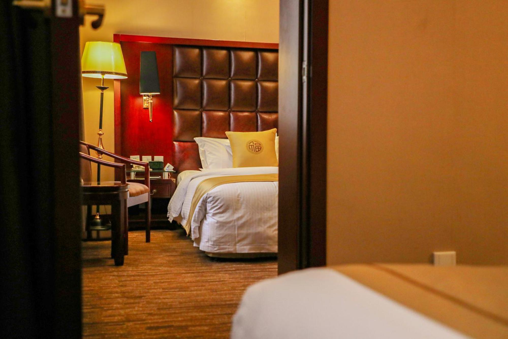 Jianguo Qianmen Beijing Hotel Екстериор снимка