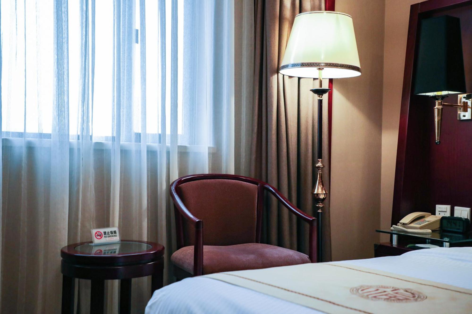 Jianguo Qianmen Beijing Hotel Екстериор снимка