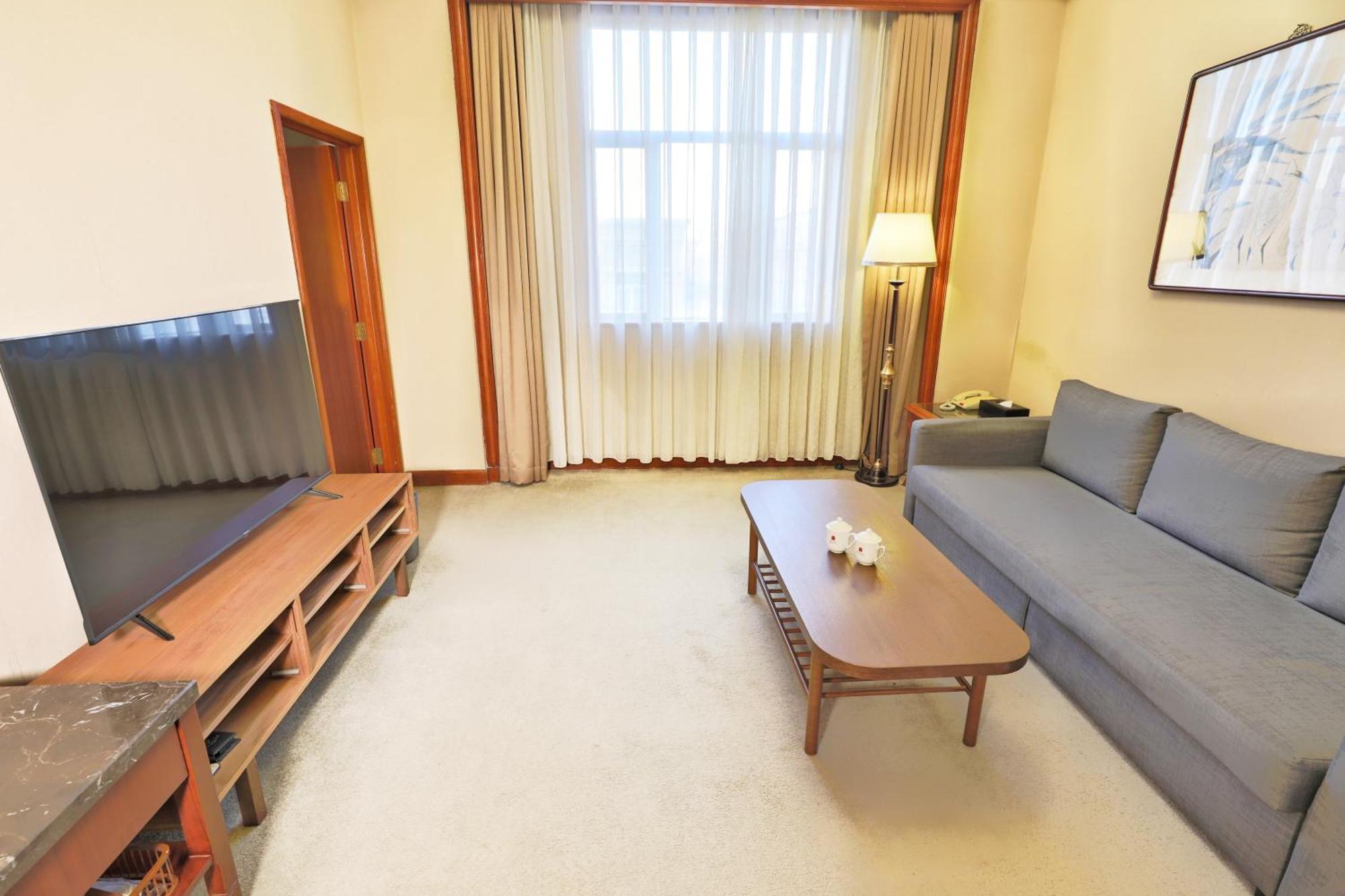 Jianguo Qianmen Beijing Hotel Екстериор снимка