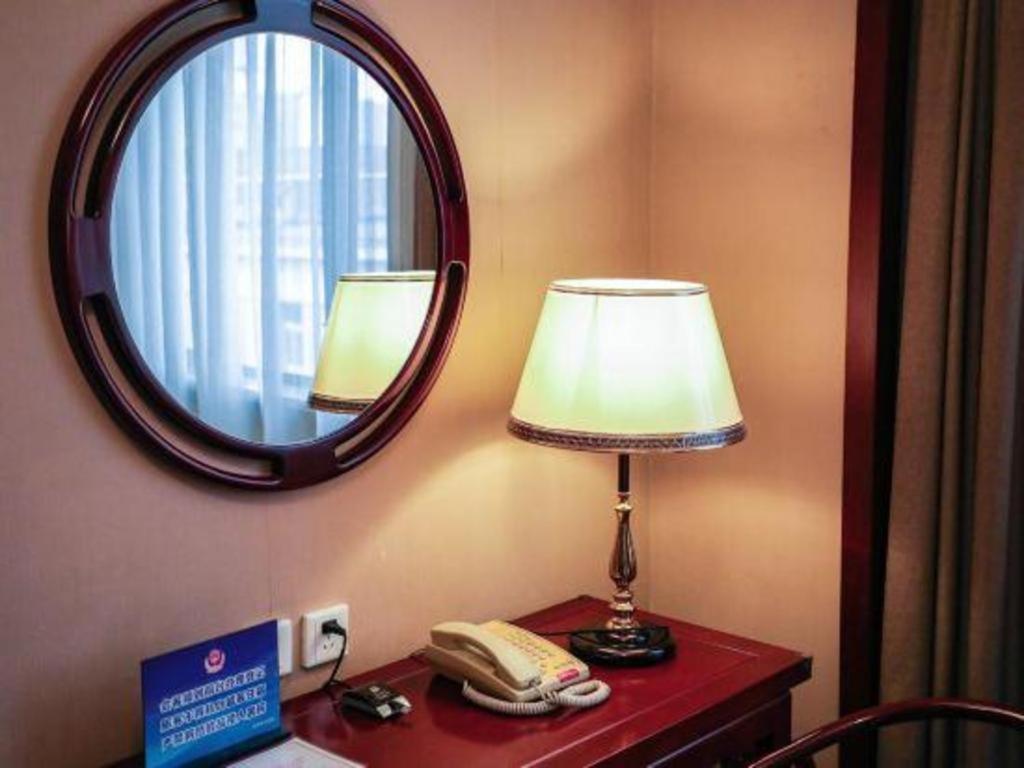 Jianguo Qianmen Beijing Hotel Екстериор снимка