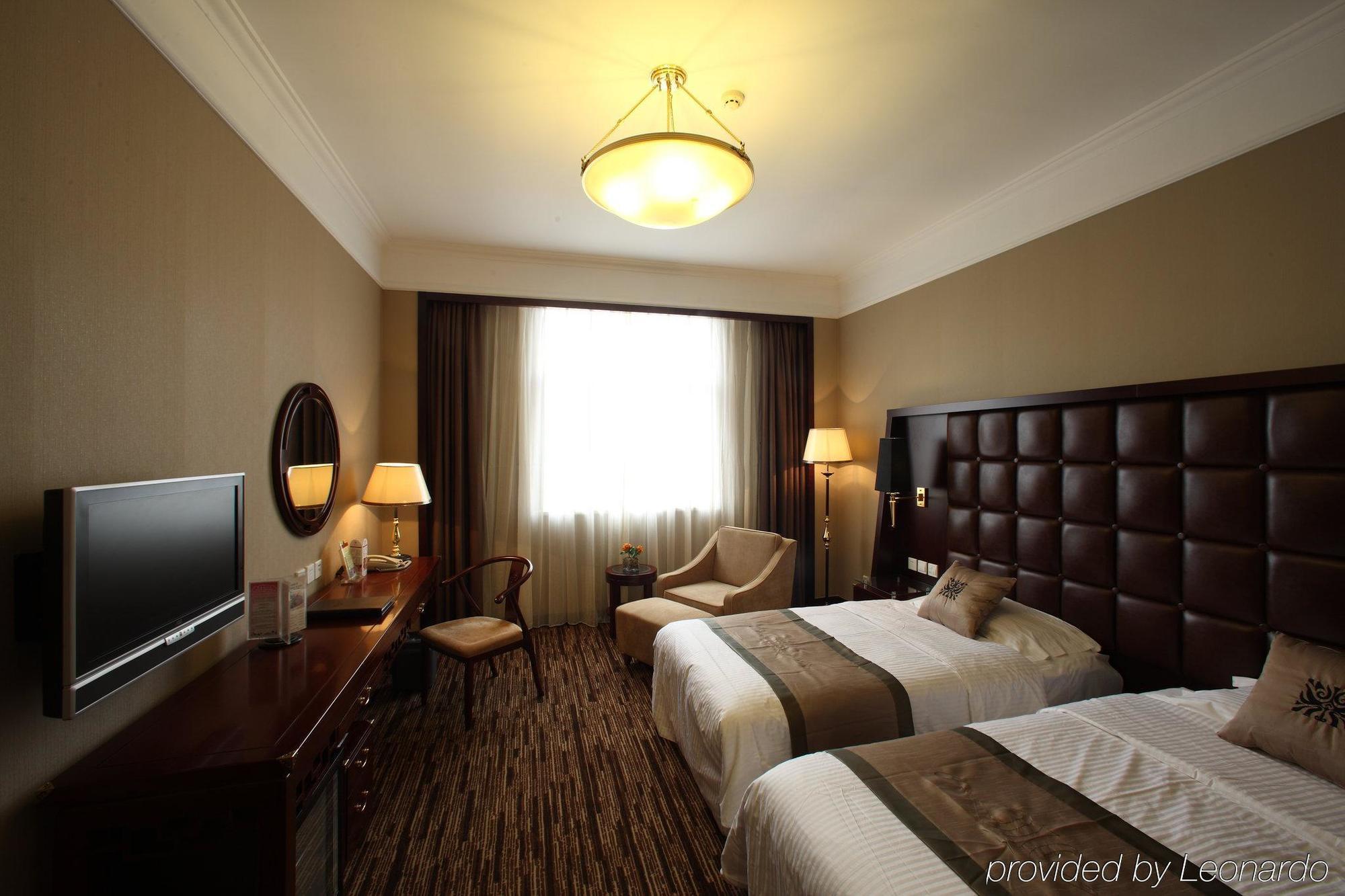 Jianguo Qianmen Beijing Hotel Екстериор снимка